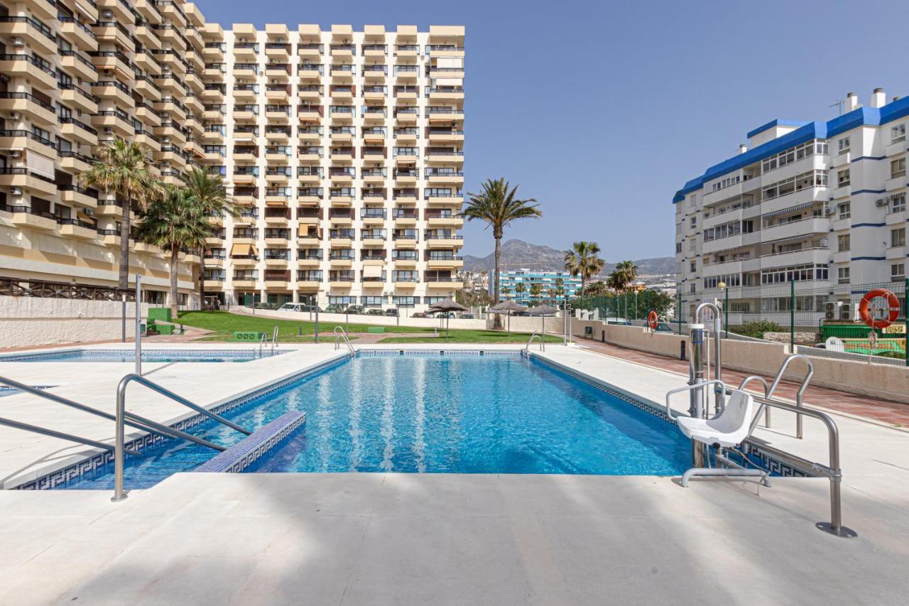 Amazing Views Beachfront Apartment With Swimming Pool Benalmádena Exterior foto