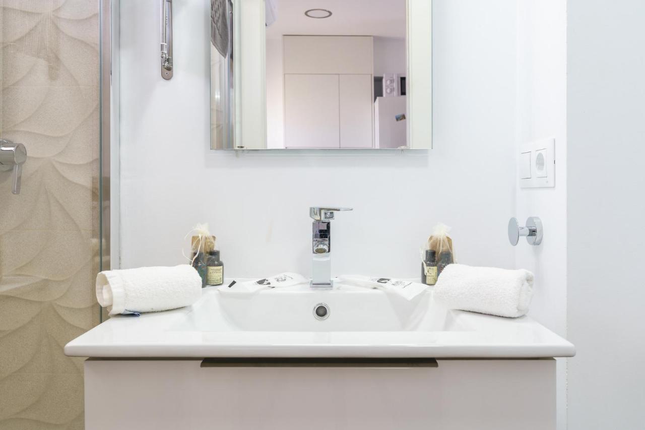 Amazing Views Beachfront Apartment With Swimming Pool Benalmádena Exterior foto